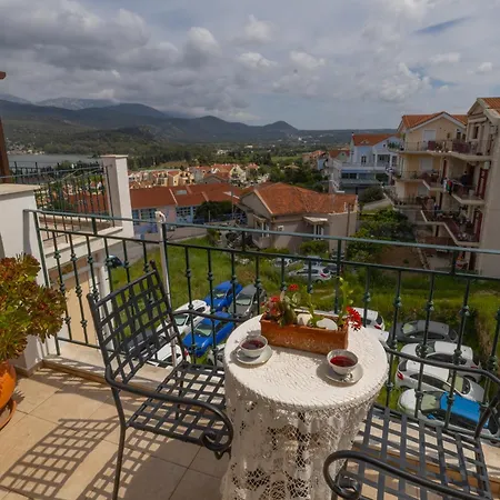 Zoi Luxurious Seaview Retreat 아파트 *